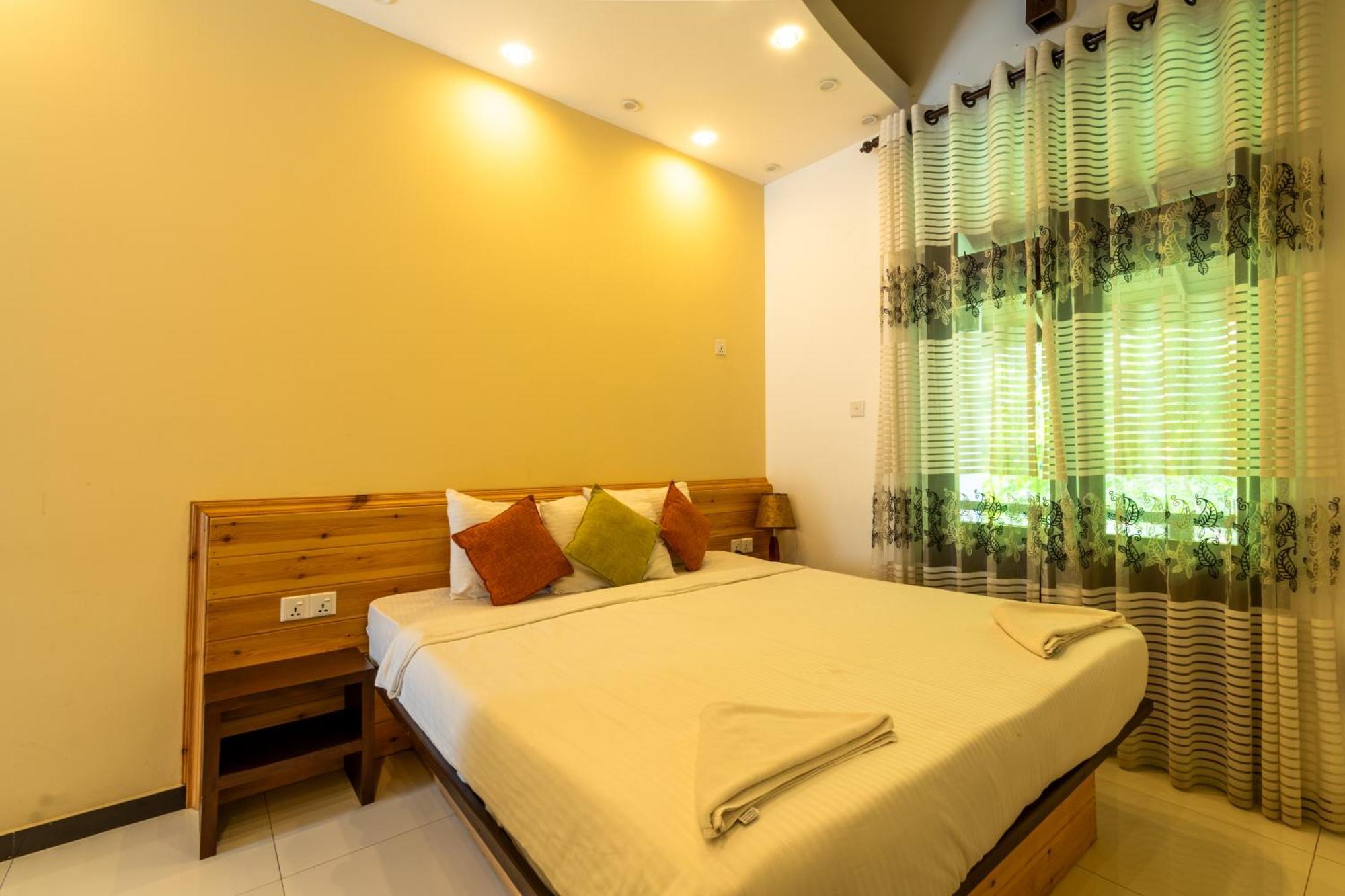 אנוראדפורה Hotel Bella Vista מראה חיצוני תמונה